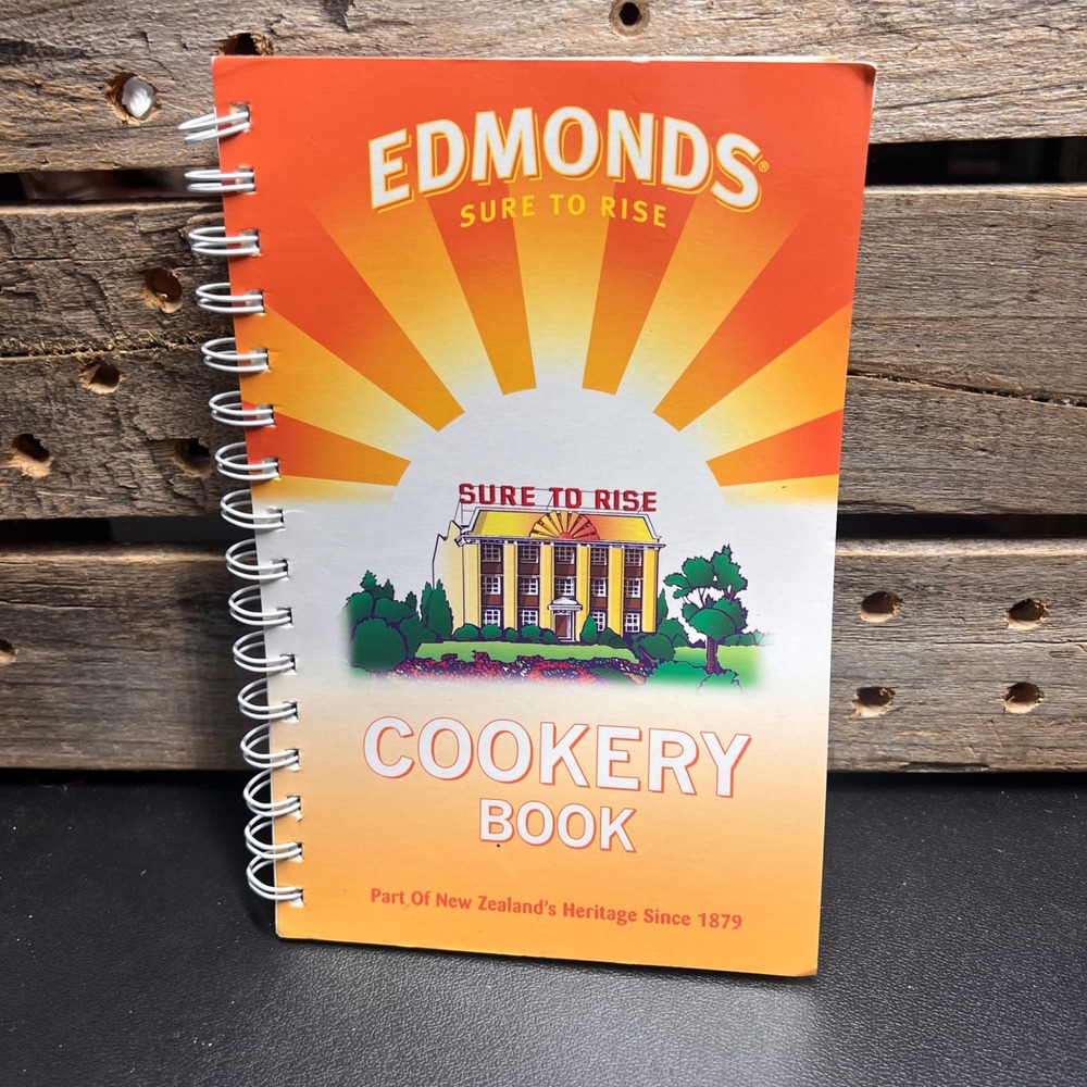 Edmonds Sure to Rise Cookery Book De Luxe Edition New Zealand Spiral Cookbook